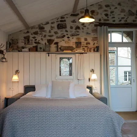 Aparthotel Au Bord De La Piscine Chauffee Et Privee Pour Vous Le Soir !