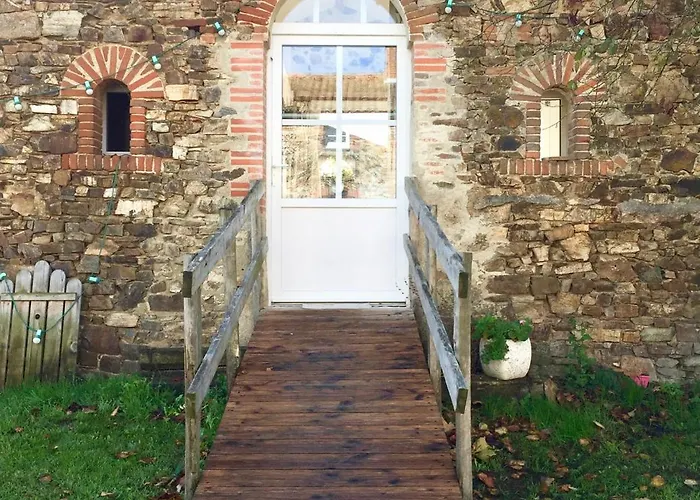 Au Bord De La Piscine Chauffee Et Privee Pour Vous Le Soir ! Ξενοδοχείο με διαμερίσματα